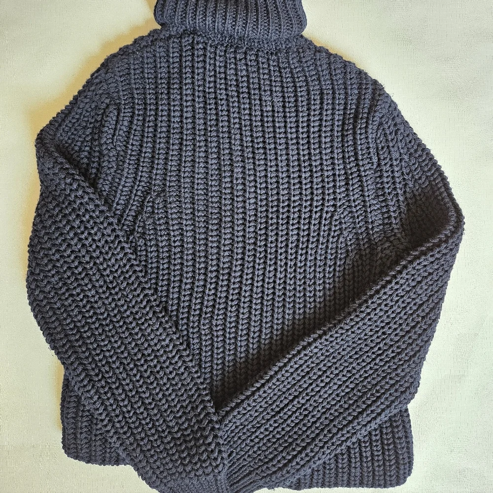 Tory Sport Merino Wool Chevron Turtleneck Sweater - Picture 4 of 8